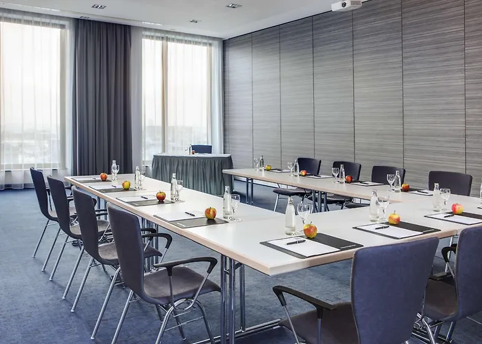 Hotel Intercityhotel Dammtor 4*