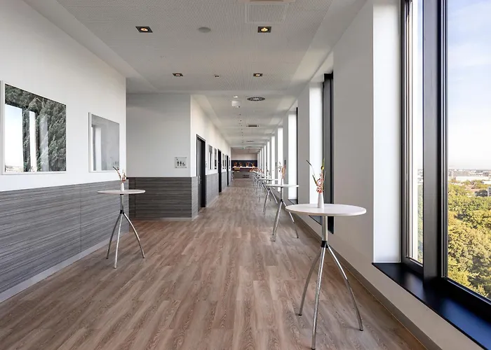Intercityhotel Dammtor 4* Hamburg