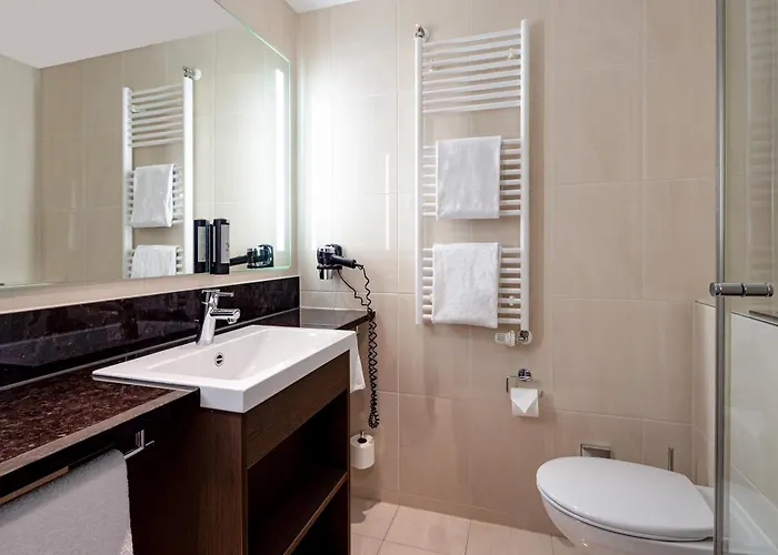 Intercityhotel Dammtor 4* Hamburg