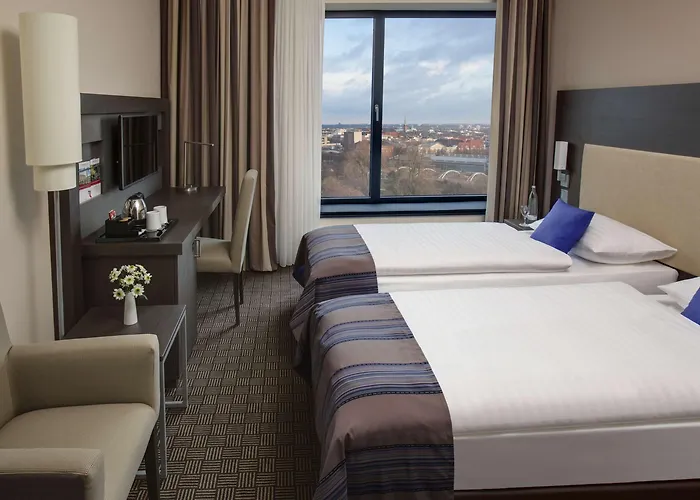 Intercityhotel Dammtor 4*